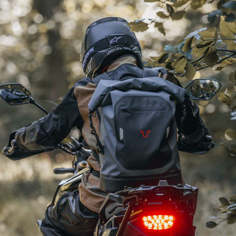 Load image into Gallery viewer, SW MOTECH DRYBAG BACKPACK DRYBAG 300 GREY BLACK
