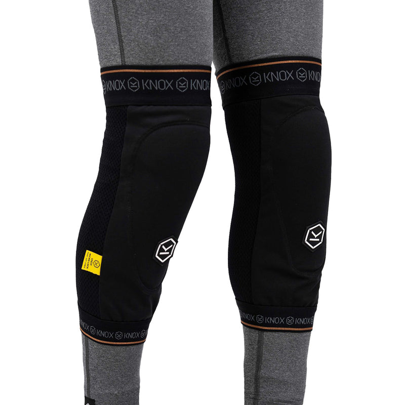 Load image into Gallery viewer, KNOX Action Pro Knee Guards - One Size / Unisex
