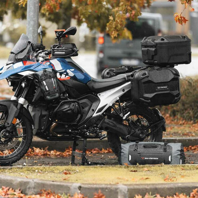 Load image into Gallery viewer, DUSC TOP CASE XL SW MOTECH 55 LITRE BLACK
