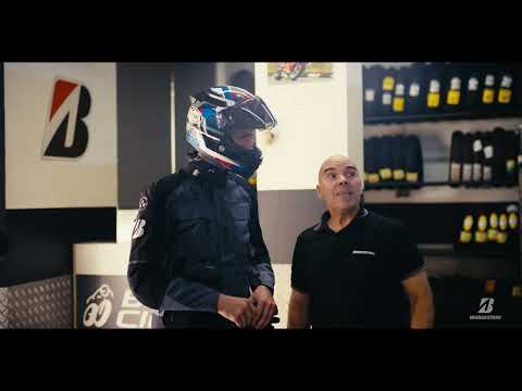 Load and play video in Gallery viewer, Bridgestone Battlax T33 120/70ZR18 Front Sport Touring Tyre (59W)
