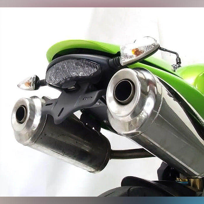 Load image into Gallery viewer, Tail Tidy for Triumph Street Triple 675 '07-'12 and the Street Triple R '08-'12
